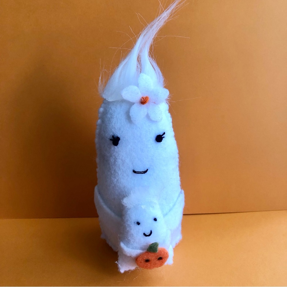 Mommy Ghost, Baby Boo, summerween handmade, embroidery pumpkin, felt